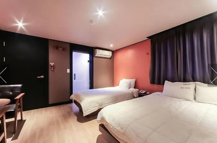 Nampo Foxy Motel 2*